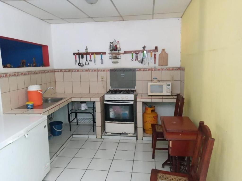Hostal Casa Pilar Масая Экстерьер фото