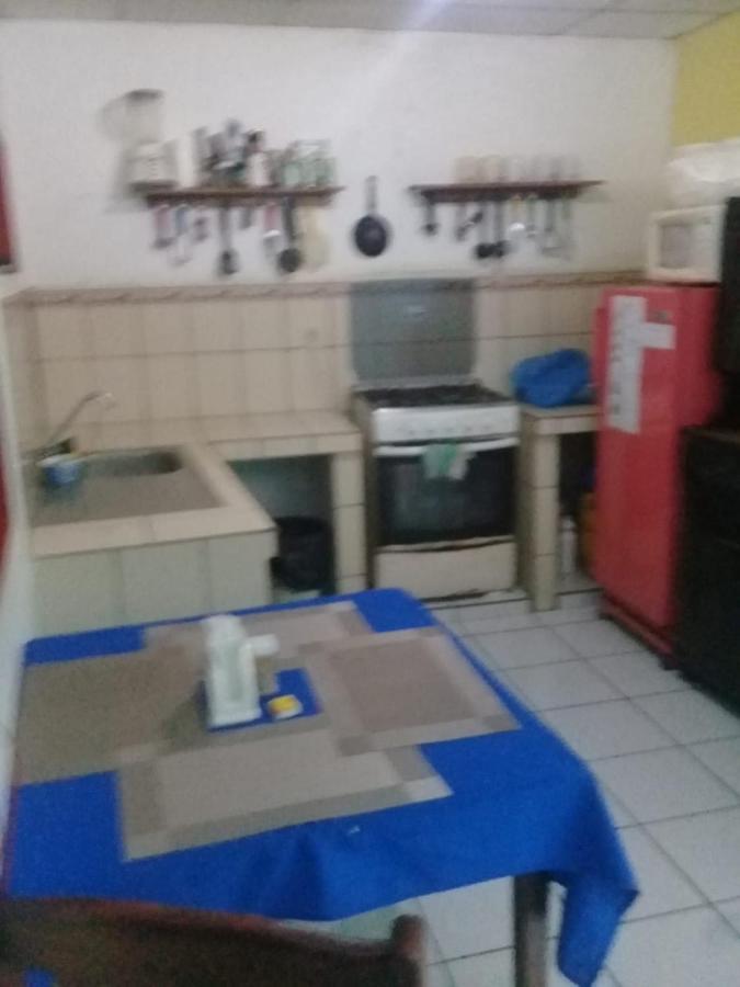 Hostal Casa Pilar Масая Экстерьер фото